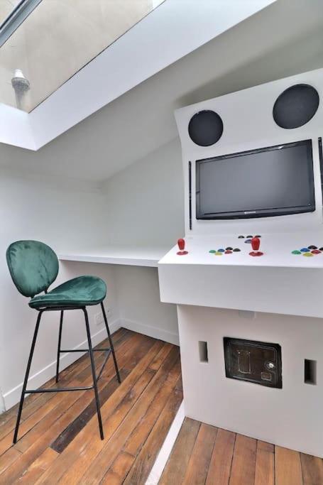 Unique Loft Apartment Located 15 Minutes From The Champs Elysees Saint-Ouen  Extérieur photo